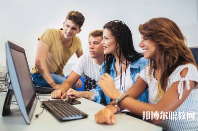 廣州信息工程職業(yè)學(xué)校2024年招生專(zhuān)業(yè)介紹 計(jì)算機(jī)網(wǎng)絡(luò)工程的設(shè)計(jì)與維修